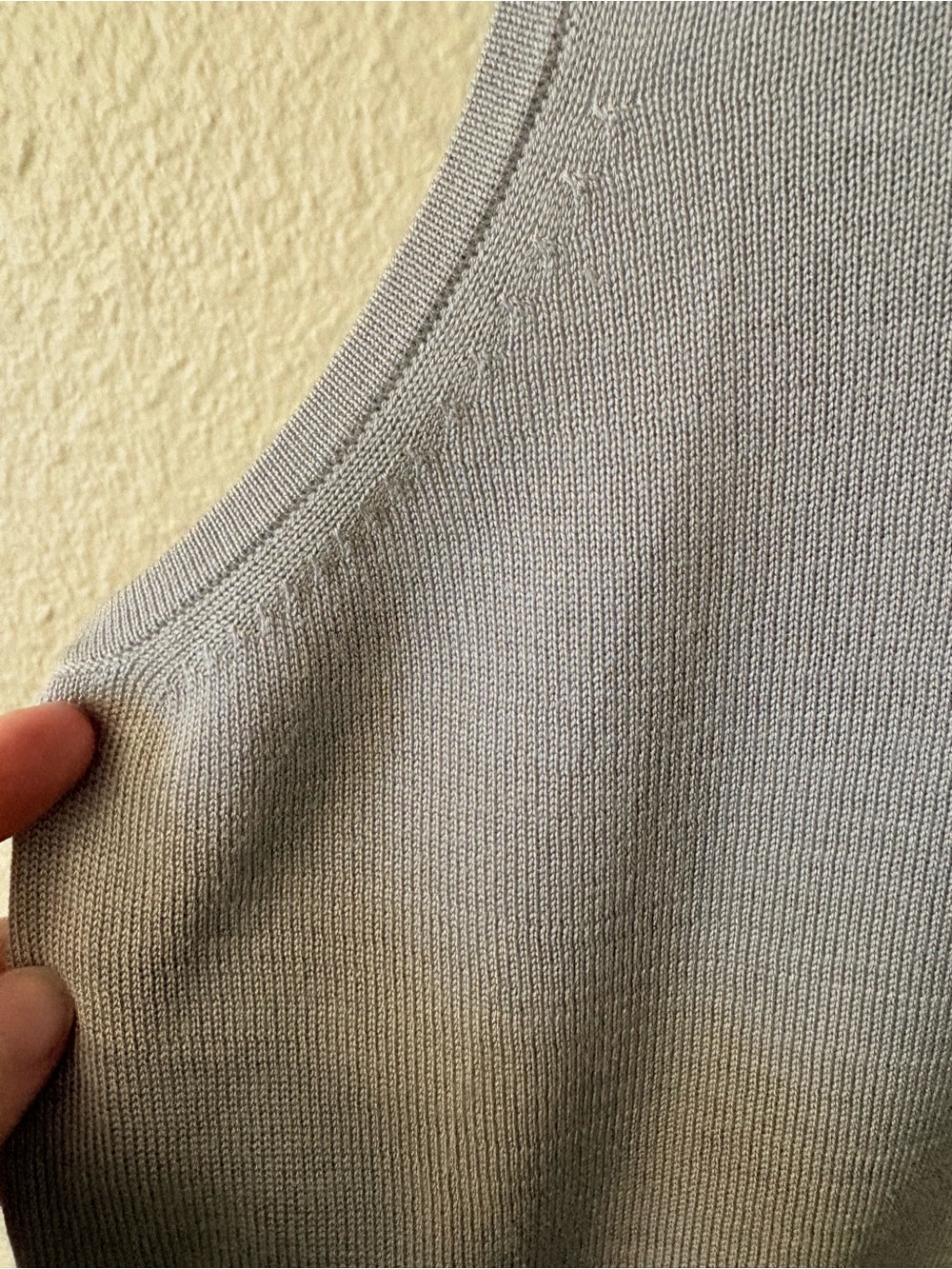 August Silk 100% Silk Shell XL Light Gray Beaded Sleeveless Blouse - Picture 5 of 12